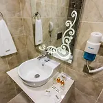 Fidan Taksim Deluxe 2*